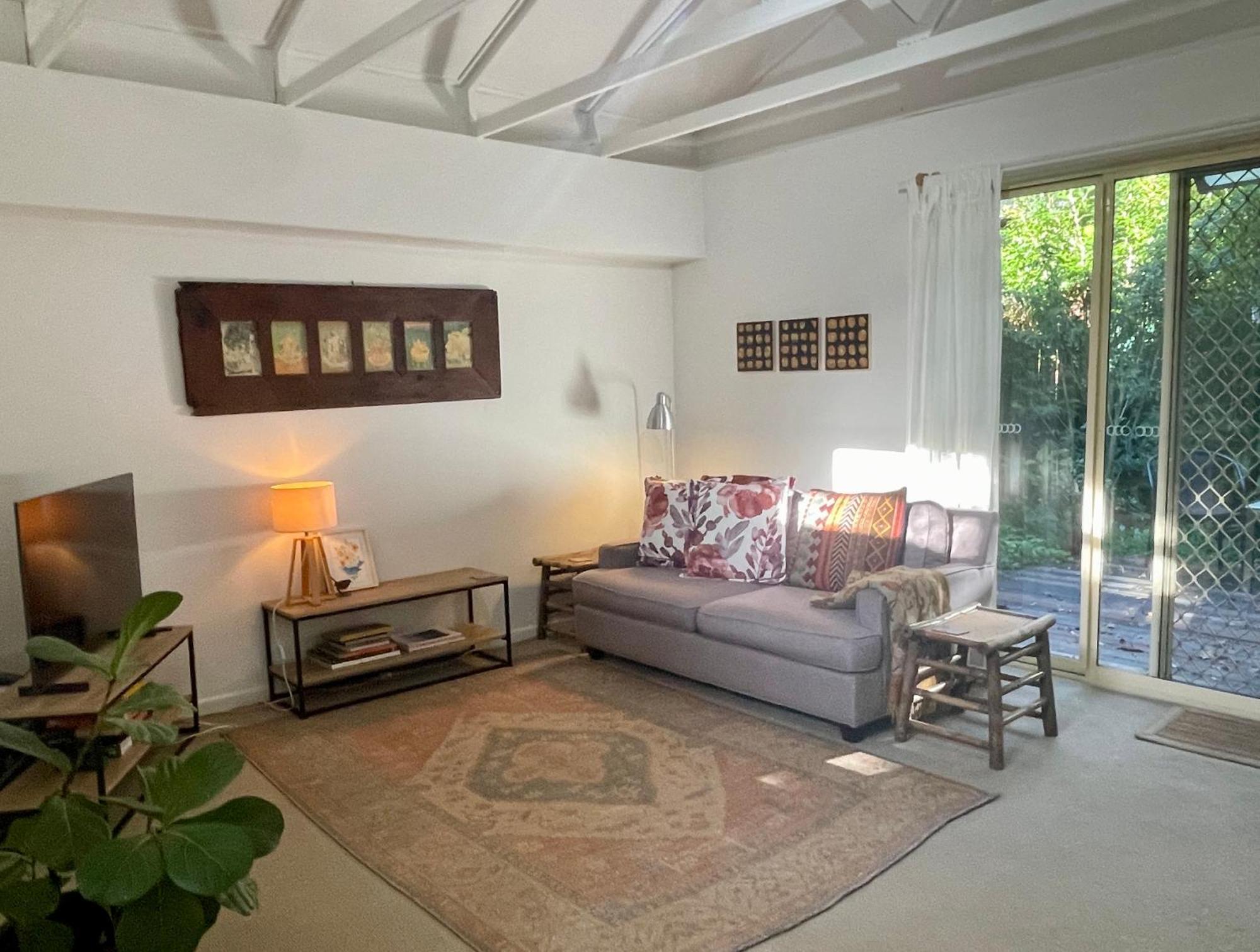Lilli Pilli Guesthouse 拜伦湾 外观 照片