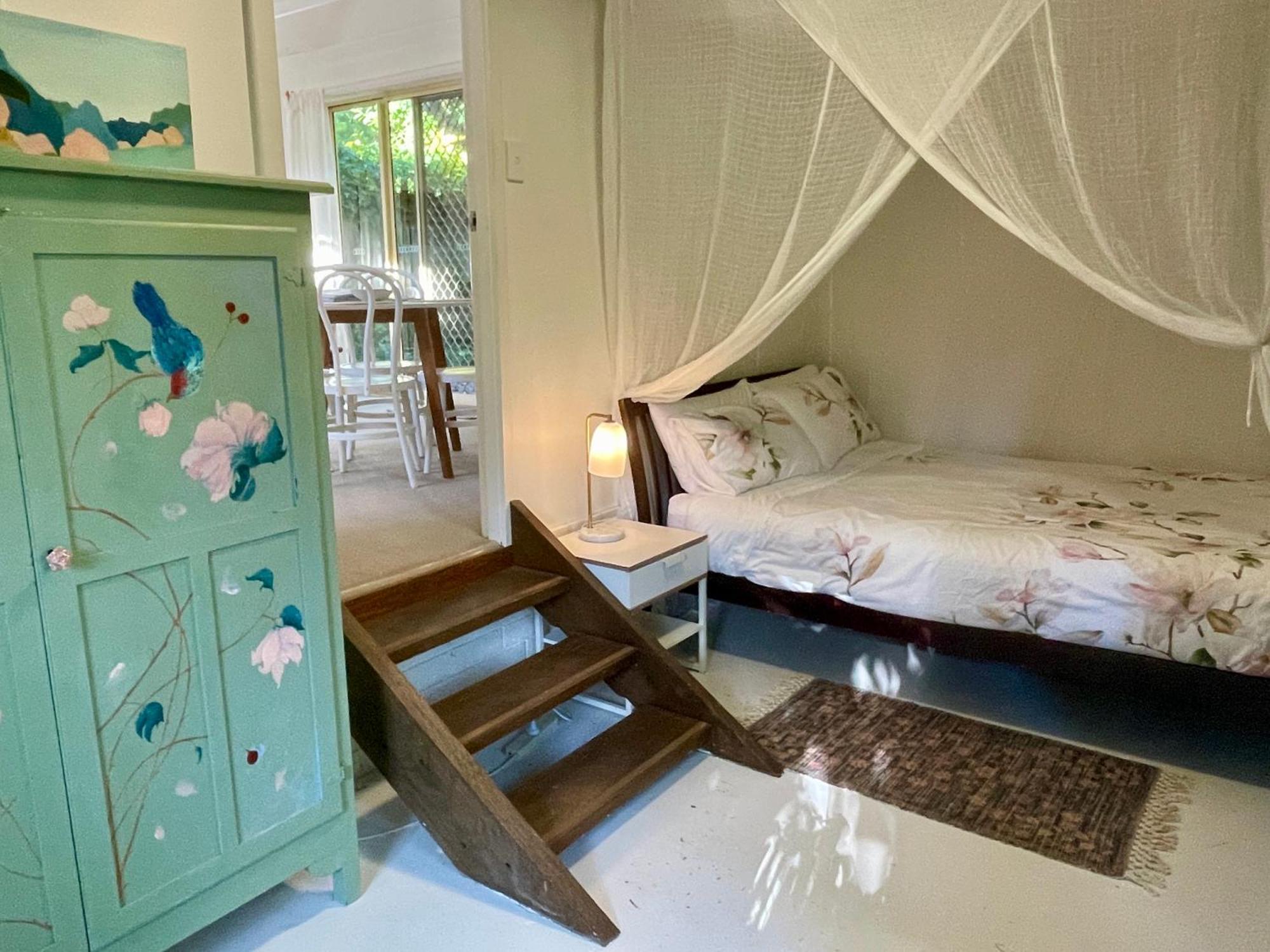 Lilli Pilli Guesthouse 拜伦湾 外观 照片