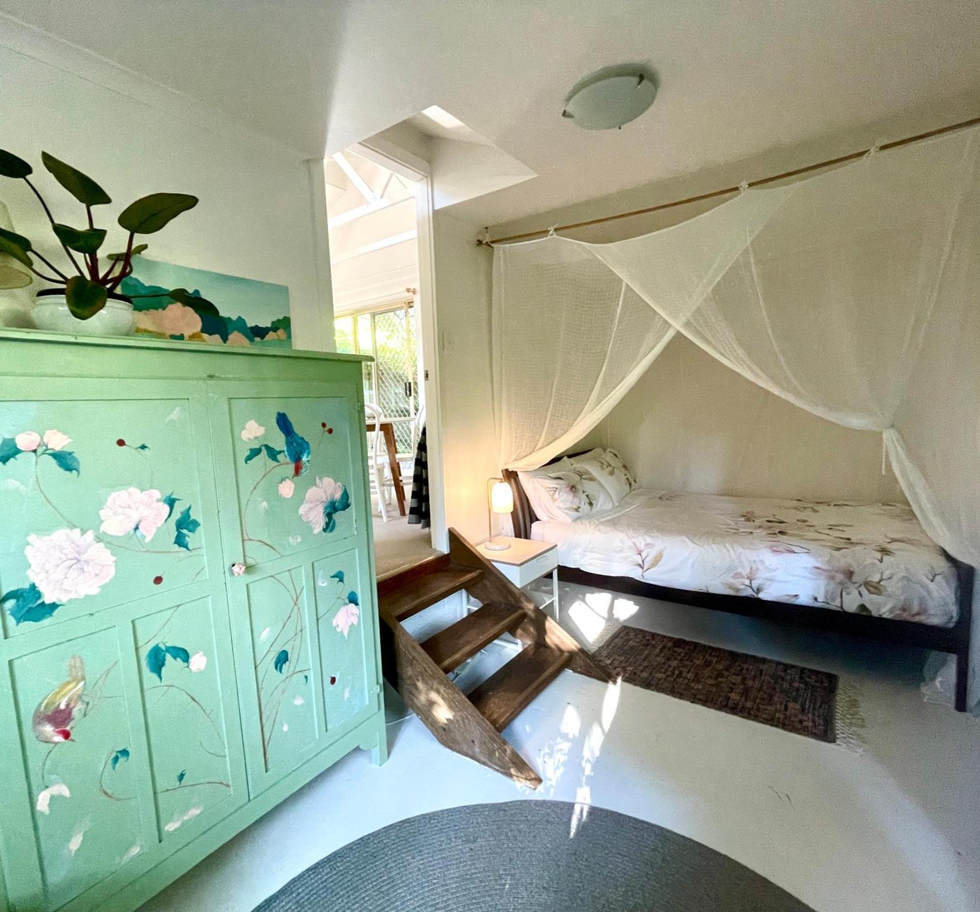 Lilli Pilli Guesthouse 拜伦湾 外观 照片
